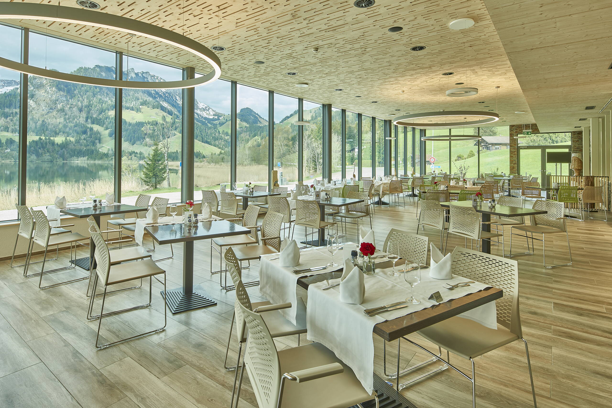 Hostellerie am Schwarzsee Panoramasaal